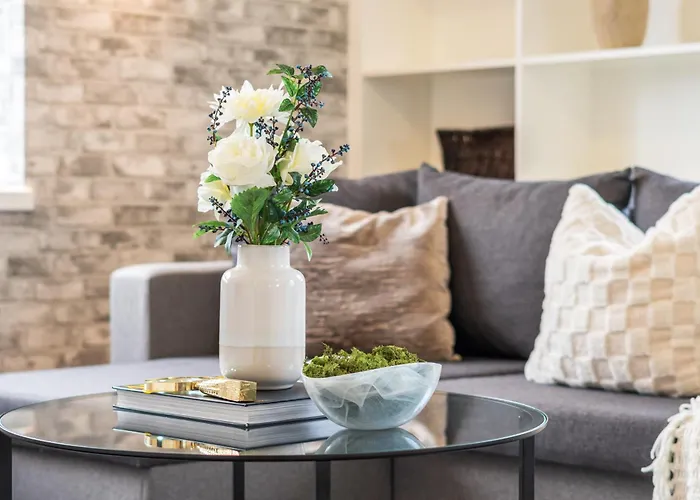 Relax, Play And Work In London